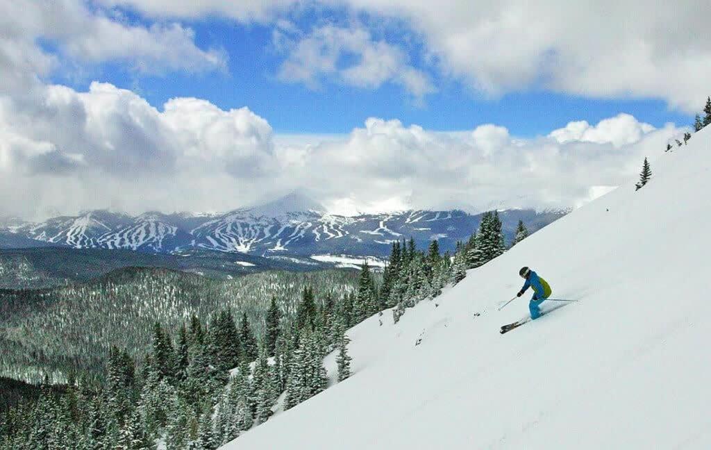 شقة Cozy Studio With Shared Pool -3 Min To Ski Lift بريكنريدج المظهر الخارجي الصورة